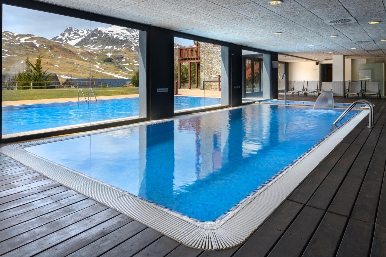Hotel Saliecho Formigal Exteriér fotografie