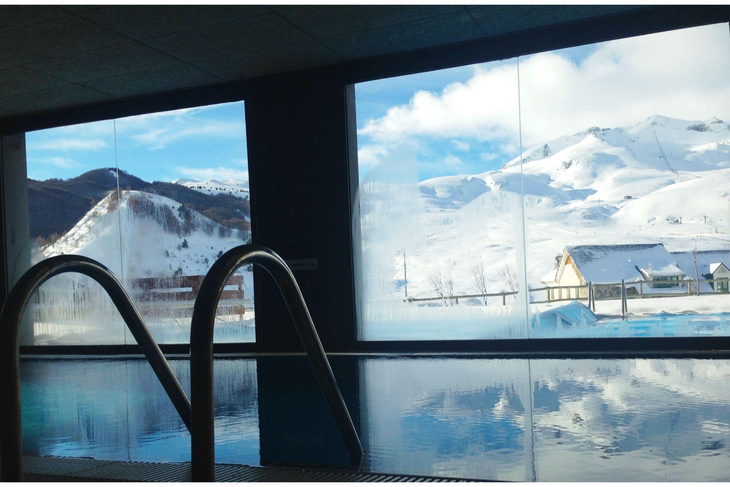Hotel Saliecho Formigal Exteriér fotografie